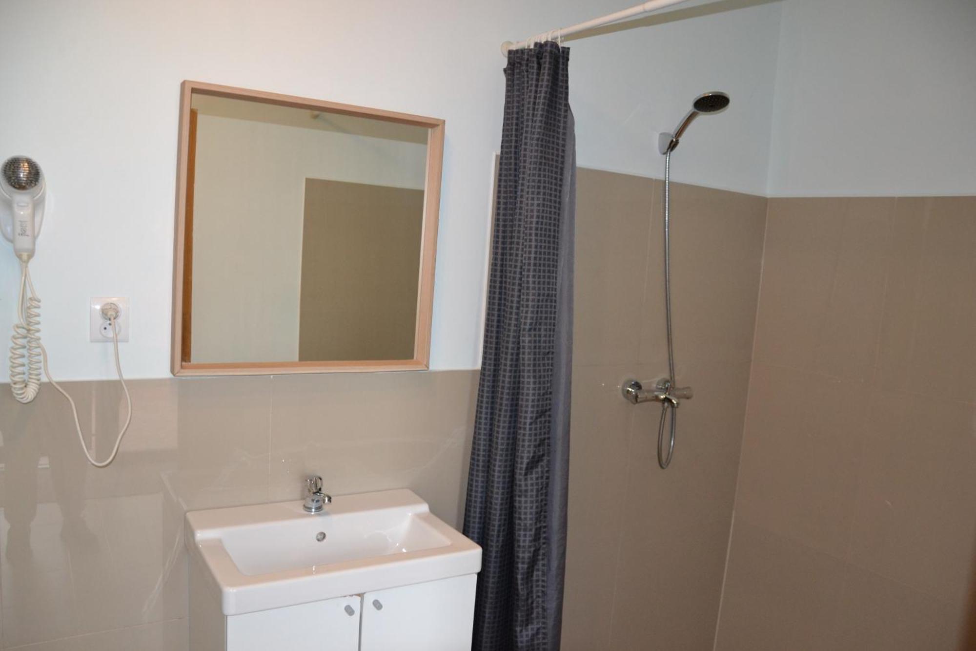 Flores Apartament كاتوفيتسه المظهر الخارجي الصورة